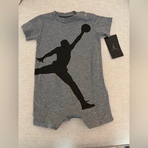 NWT baby boy Jordan outfit Sz 12 months